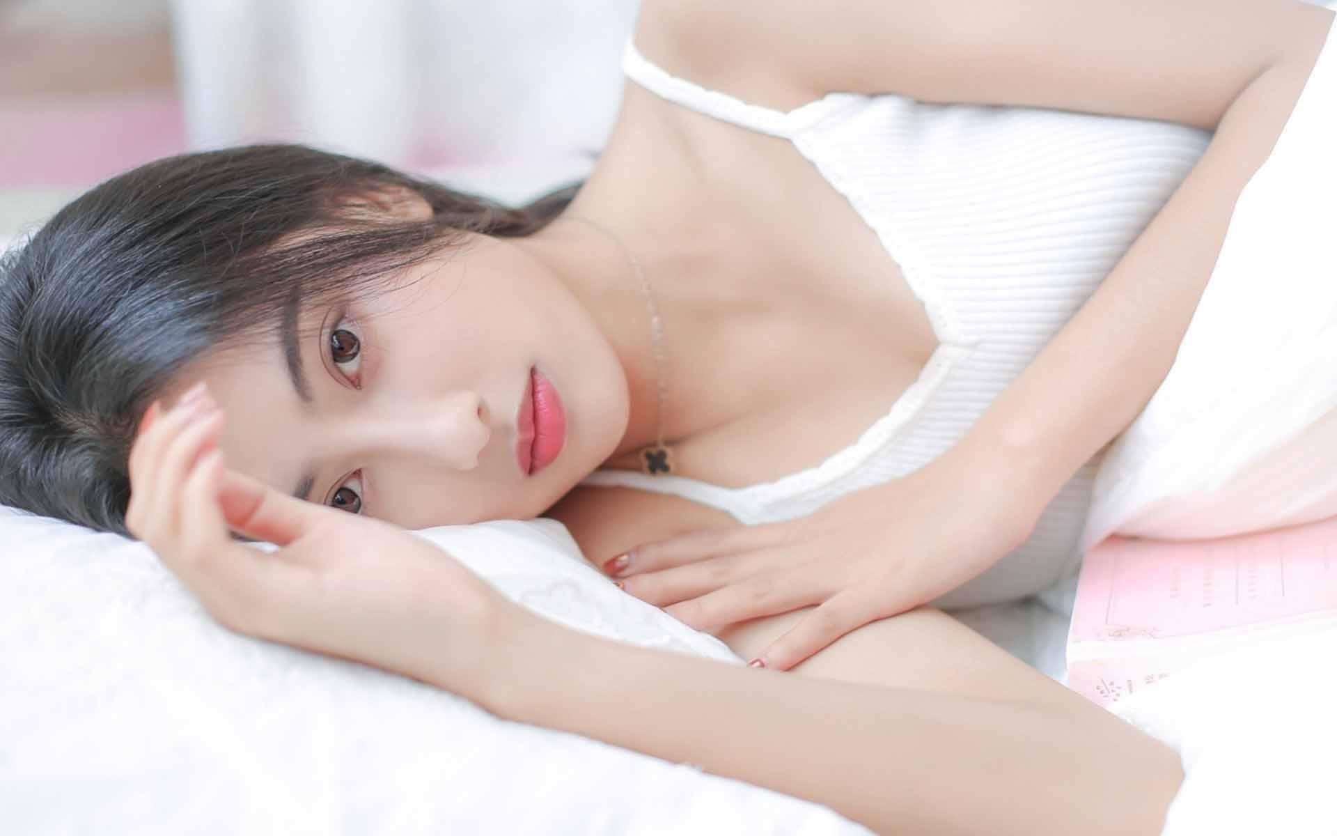 《母亲的菜谱本》封面